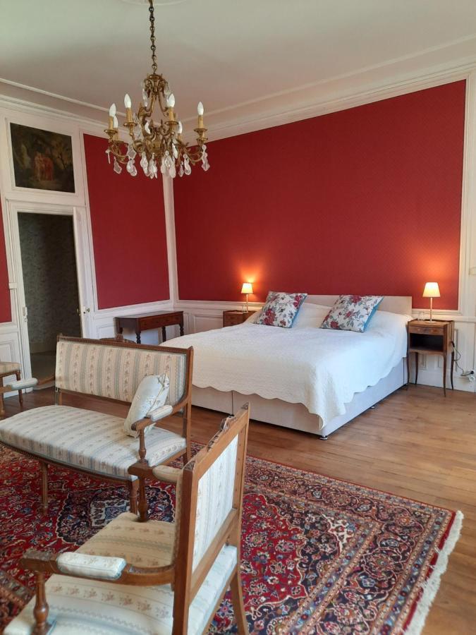 Bed and Breakfast Maison Zola Сент-Аман-Монрон Экстерьер фото